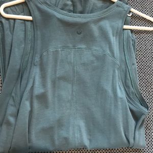 Lulu lemon workout tank!